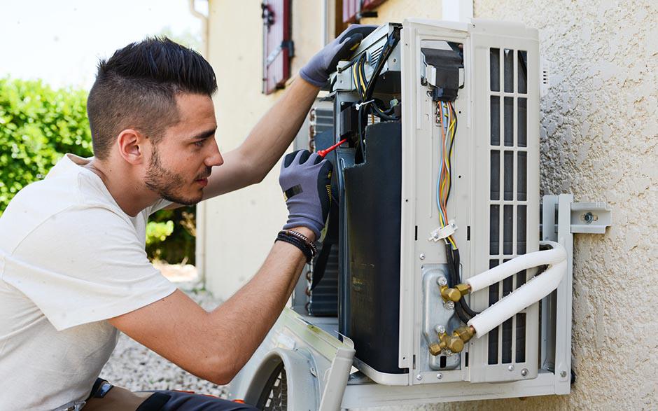 besoin d'un électricien Mériel